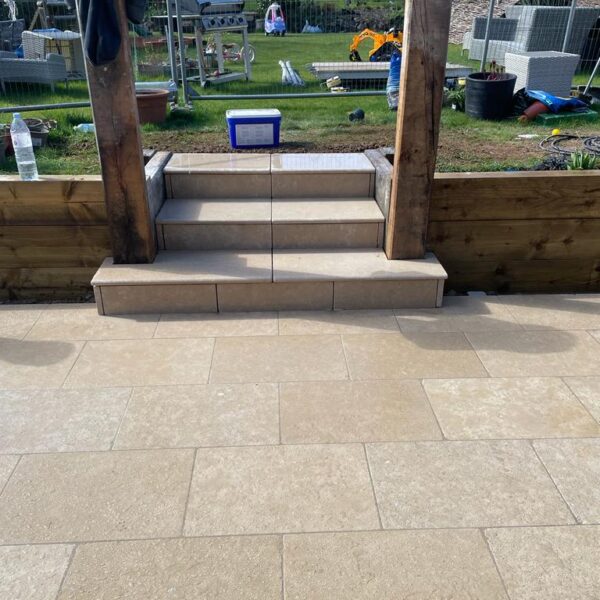 Limestone Paving Colwyn Bay (4)